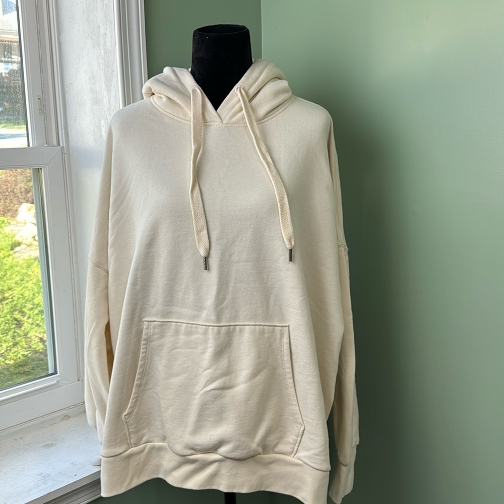 NWT American Eagle outfitters cream, oversized hoodie large
